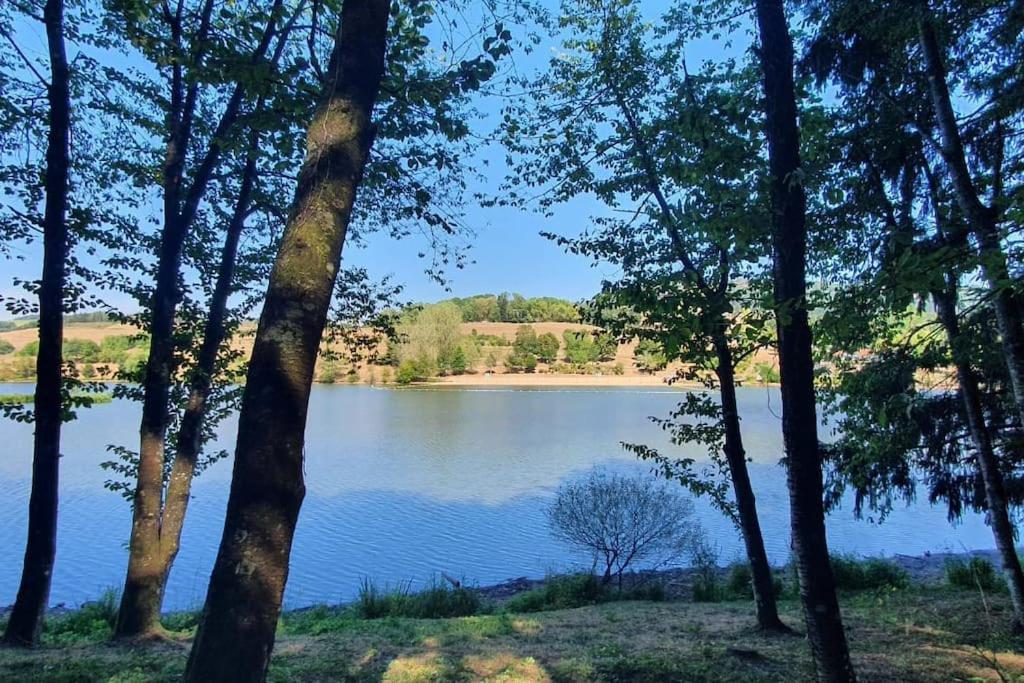 Joli Gite Rural Dans Un Havre De Paix Saint-Bonnet-le-Troncy Εξωτερικό φωτογραφία